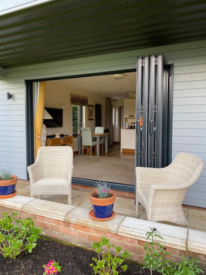 Appartement Otters End, Near Wroxham à Dilham Extérieur photo